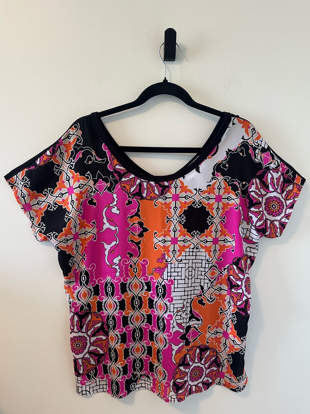 Joseph Ribkoff Scoop Neck Geometric Pink/Black/Orange Short Sleeve Top Sz 12